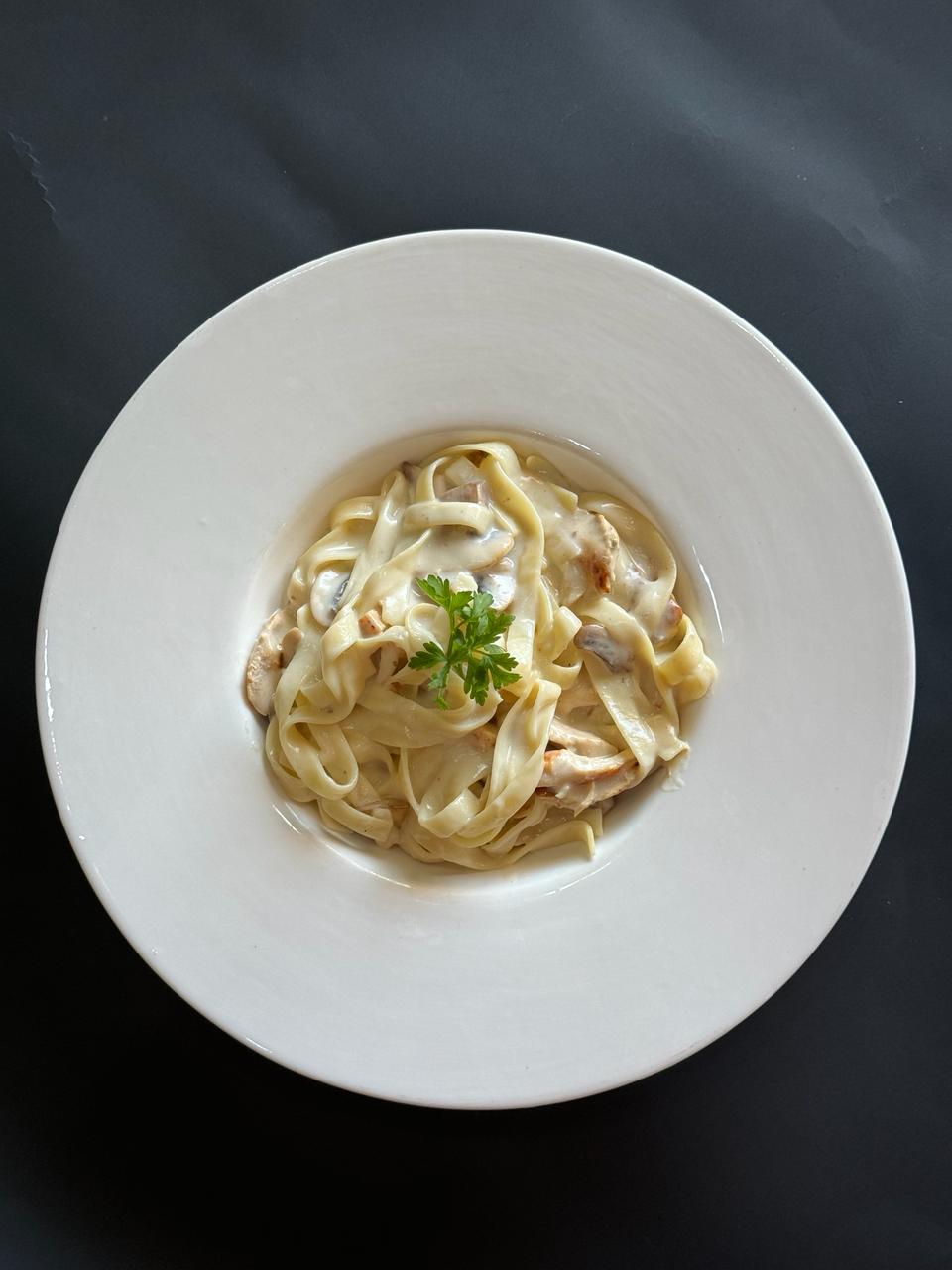 Fettuccini Alfredo